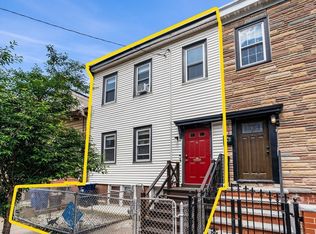 3 Emmons St, East Boston, MA 02128