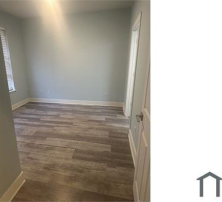 5th image of 925 S Kedzie Ave #2