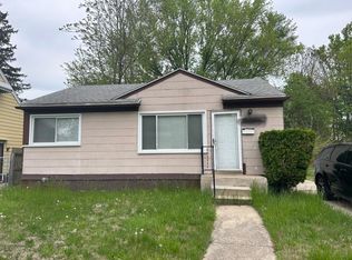 26910 Yale St, Inkster, MI 48141