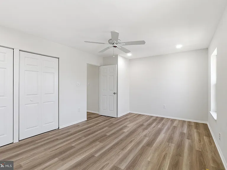 102 N Duke Dr — Photo 19