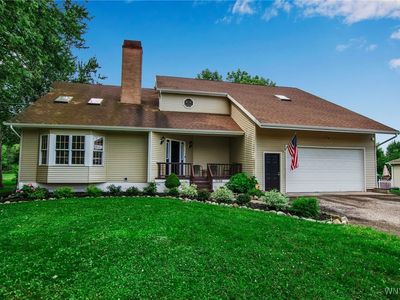 5750 Stone Rd, Lockport, NY, 14094