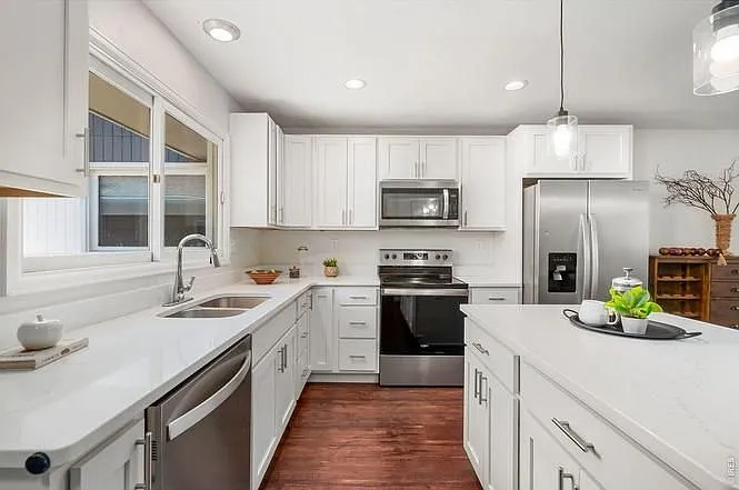 5434 Fossil Ct N — Photo 11