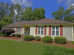 3930 Regents St, Lumberton, NC 28360