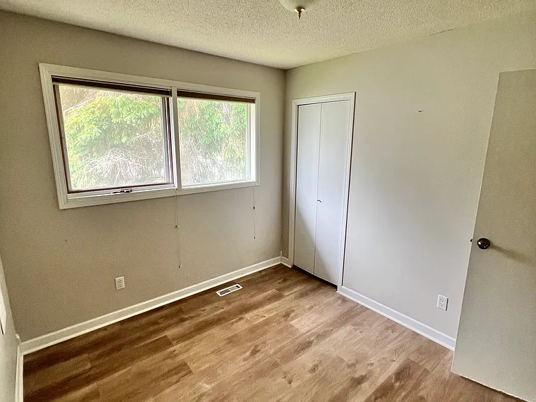 221 Birch Ave — Photo 22