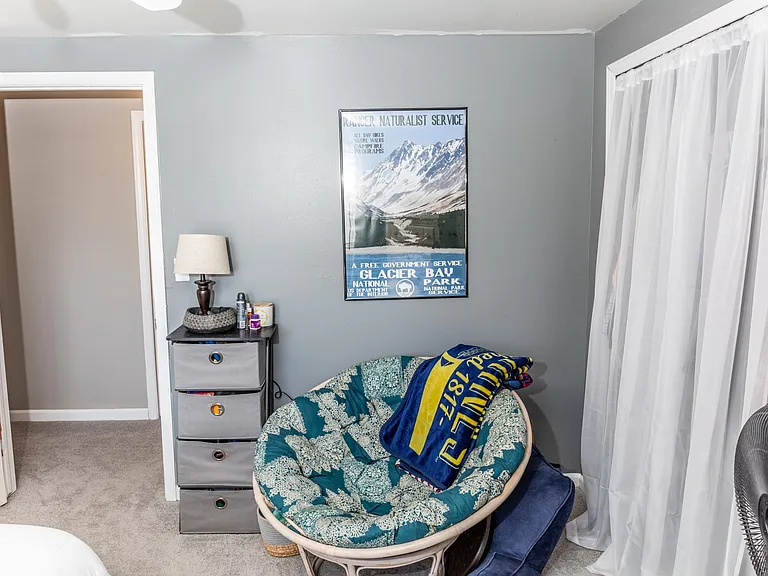 22582 Albion Ave — Photo 13