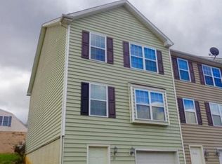 22 Pulpit Ln, Martinsburg, WV 25403