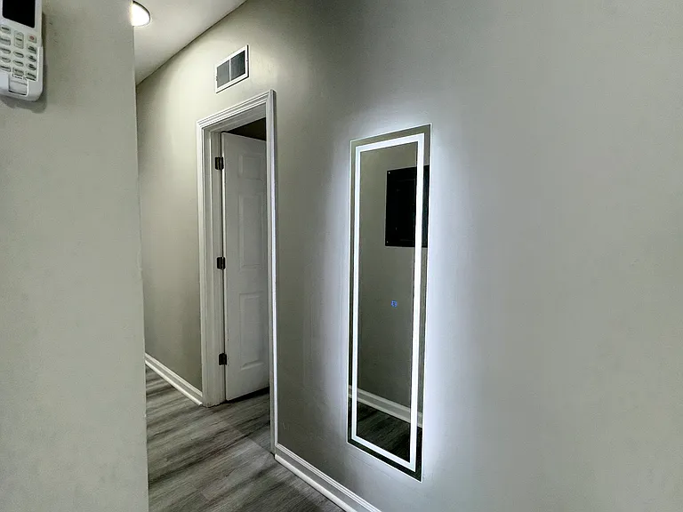 Meridian Living II — Photo 31