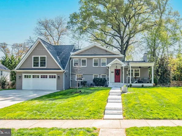 8603 Cyrus Pl, Alexandria, VA 22308