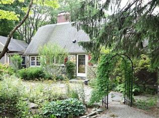 247 Country Club Rd, Newton, MA 02459