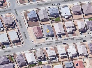 785 Pixton Rd, El Paso, TX 79928