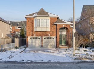 17 Woodcock Ave, Ajax, ON L1T 4J5