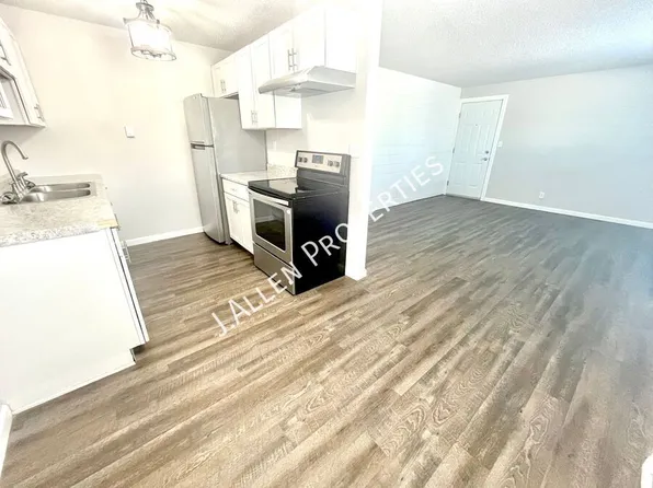 727 S 20th St #A, Norfolk, NE 68701