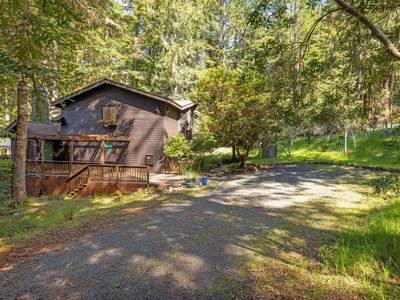 22111 Umland Circle, Jenner, CA, 95450