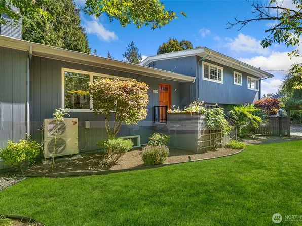 18704 58th Avenue NE, Kenmore, WA 98028