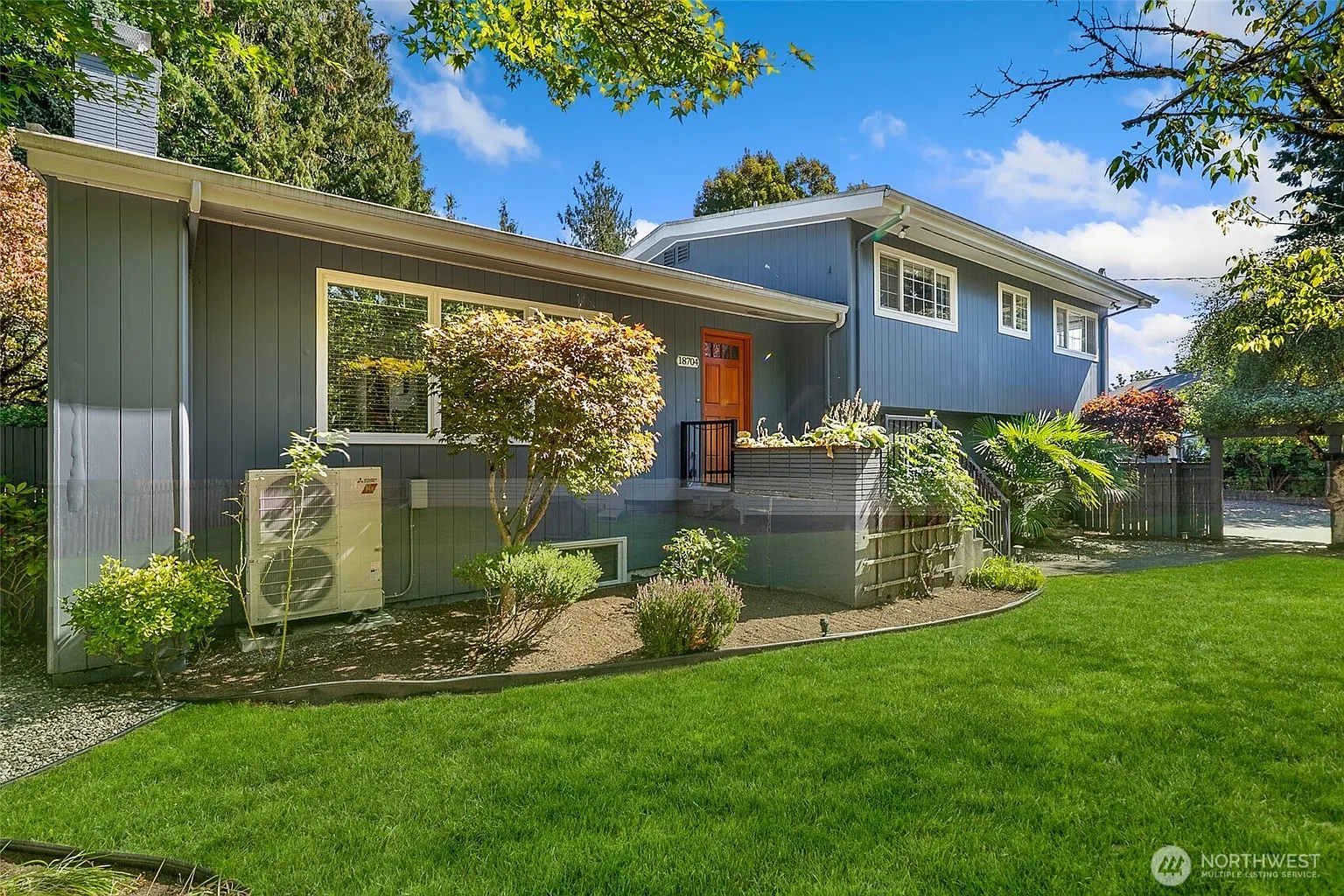 18704 58th Avenue NE photo 1
