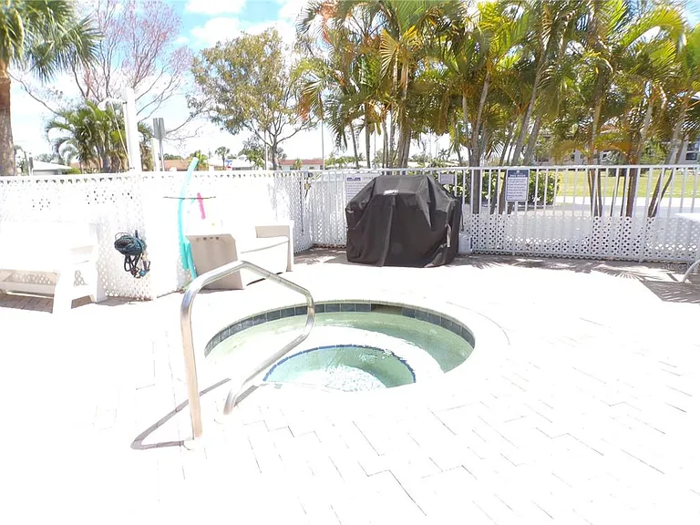 1431 Aqui Esta Dr #411 — Photo 34