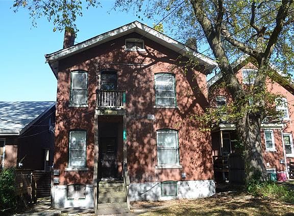 3rd image of 3644 McRee Ave