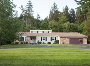 22 Royal Oak Rd, Stone Ridge, NY 12484