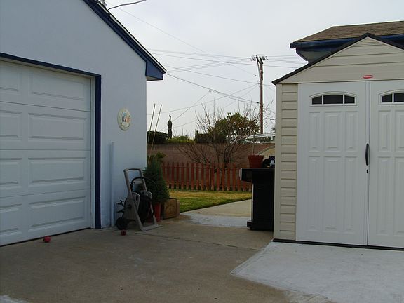 Garage,optional shed