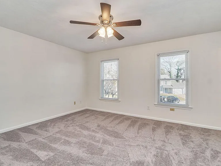 1221 Garth Ct — Photo 20