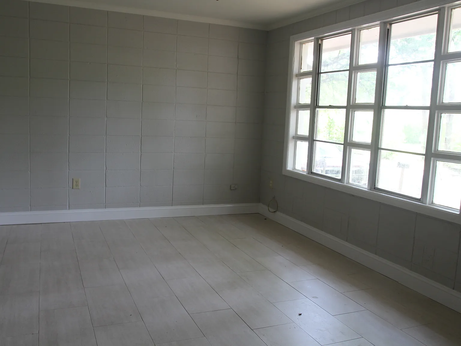 Maryland Drive 1306 - A — Photo 3