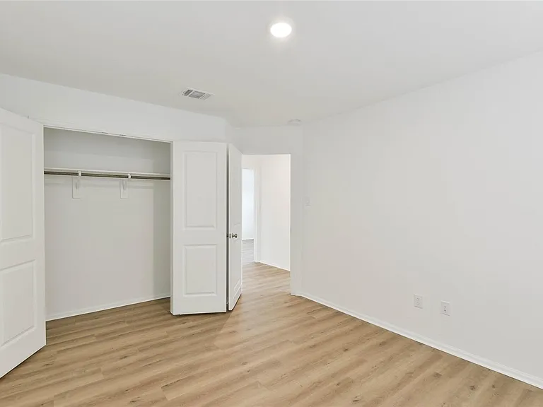 3015 Wedgewood Cove Way — Photo 30