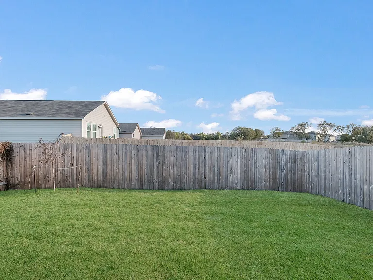 7214 Lavaca Blf — Photo 23