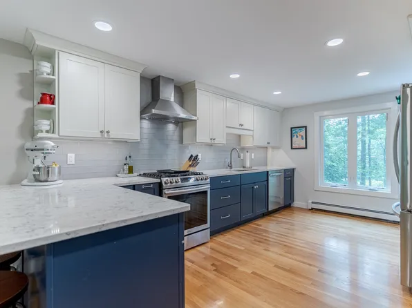 12 Garrison Lane, Madbury, NH 03823