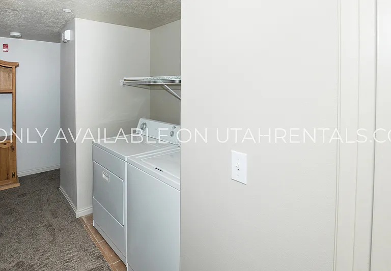 837 E 620 N #K3-4 — Photo 4