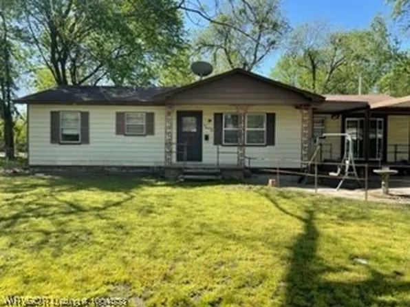 410 NW 3rd St, Spiro, OK 74959