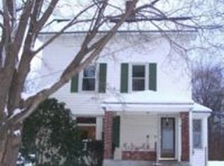 13 Chapman St, Portland, ME 04103