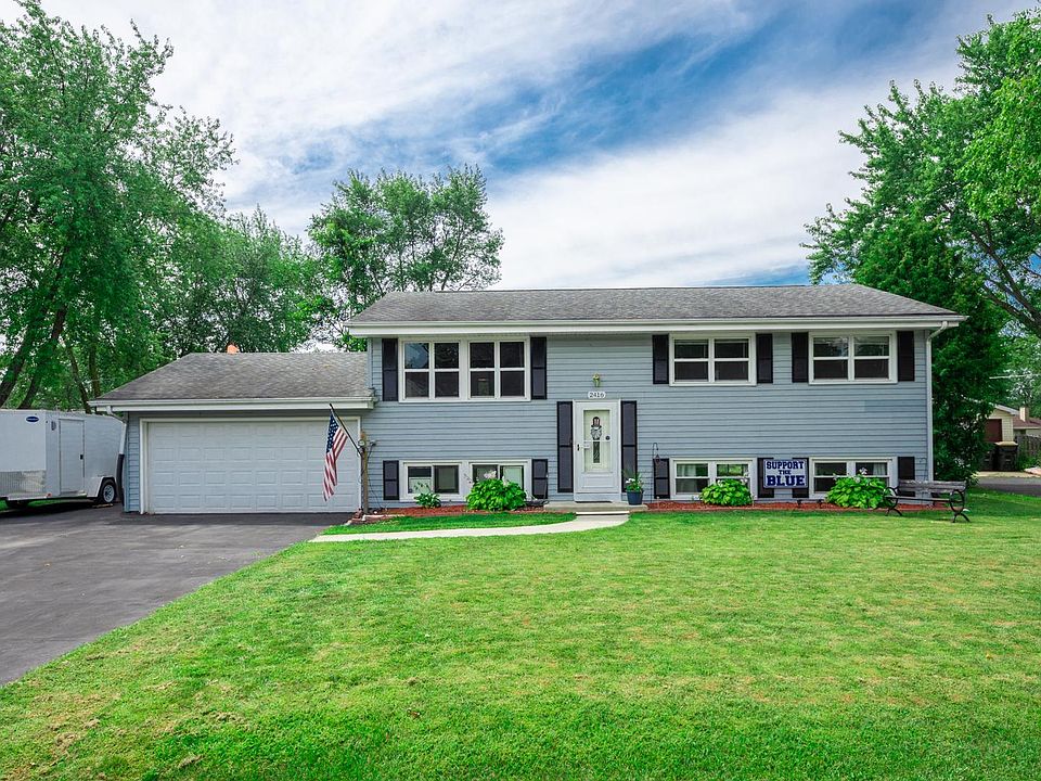 1st image of 2416 SE Thornwood Dr