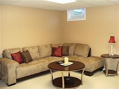 3rd image of 1035 Sunhaven Dr