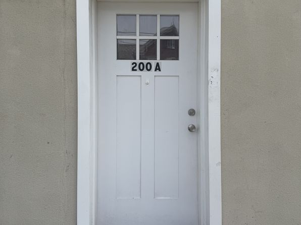 200 3rd St APT A