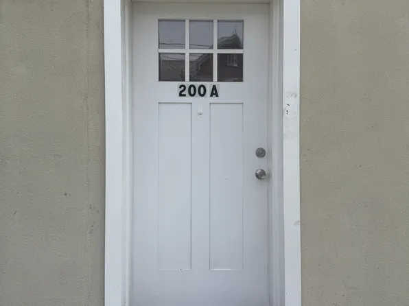 200 3rd St APT A, East Greenville, PA 18041