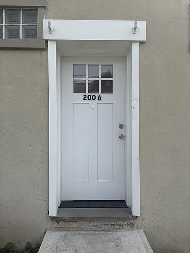 200 3rd St #A Photo 1
