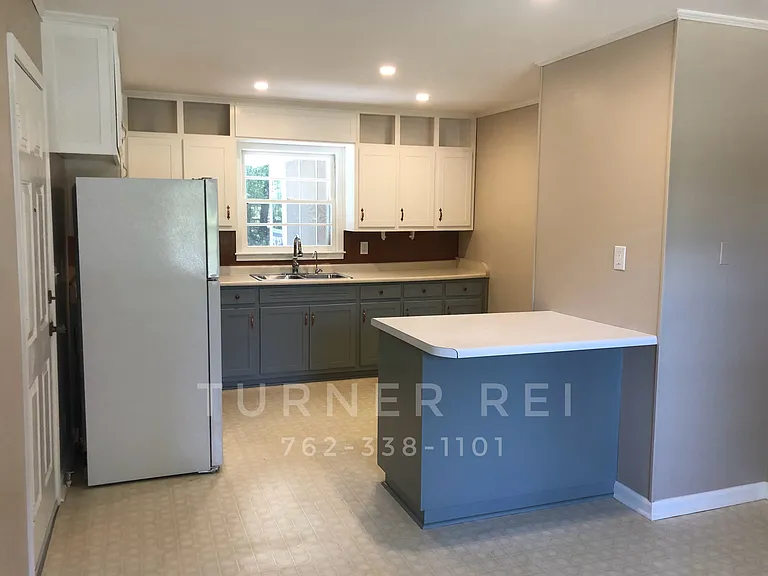 85 Parkertown Rd — Photo 6