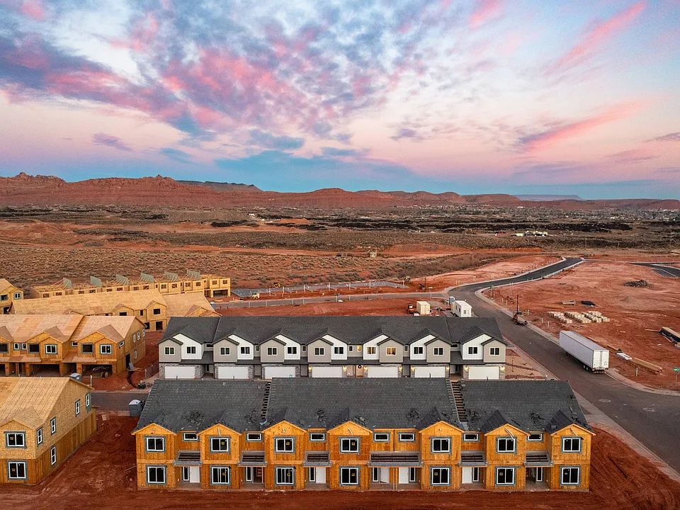Desert Village Model Home (36)