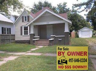 909 4th St, Monett, MO 65708