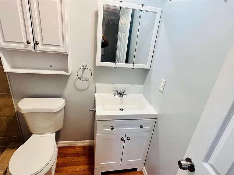 1616 Hope St — Photo 13