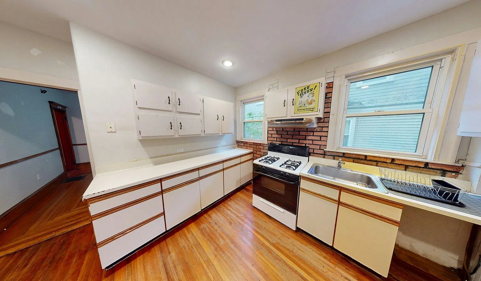 86 Bromfield Rd — Photo 3