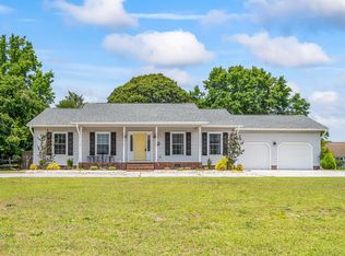 540 Swansboro Loop Rd, Swansboro, NC 28584