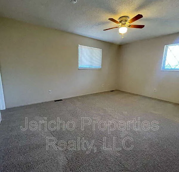 1180 S Kline Way — Photo 11