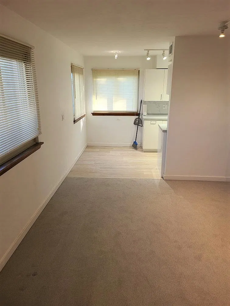 1 bed, 795 sqft, $945 — Photo 2