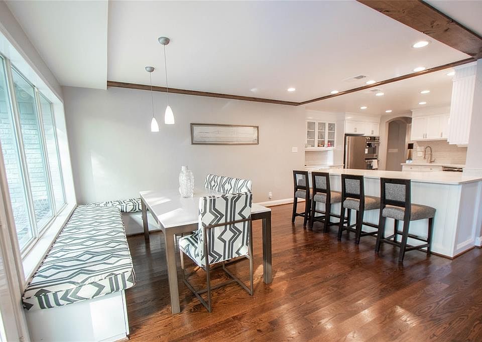 2nd image of 4424 Nashwood Ln
