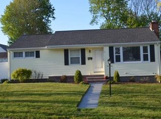 76 Perron Ave, Somerset, MA 02726