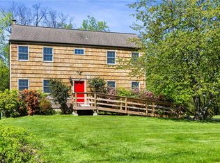 15 Meadow Park Rd, Baldwin Place, NY 10505