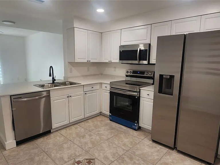 1599 Veracruz Ln — Photo 10