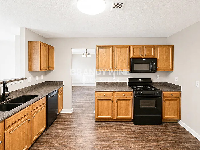 6522 Dekeon Dr — Photo 10