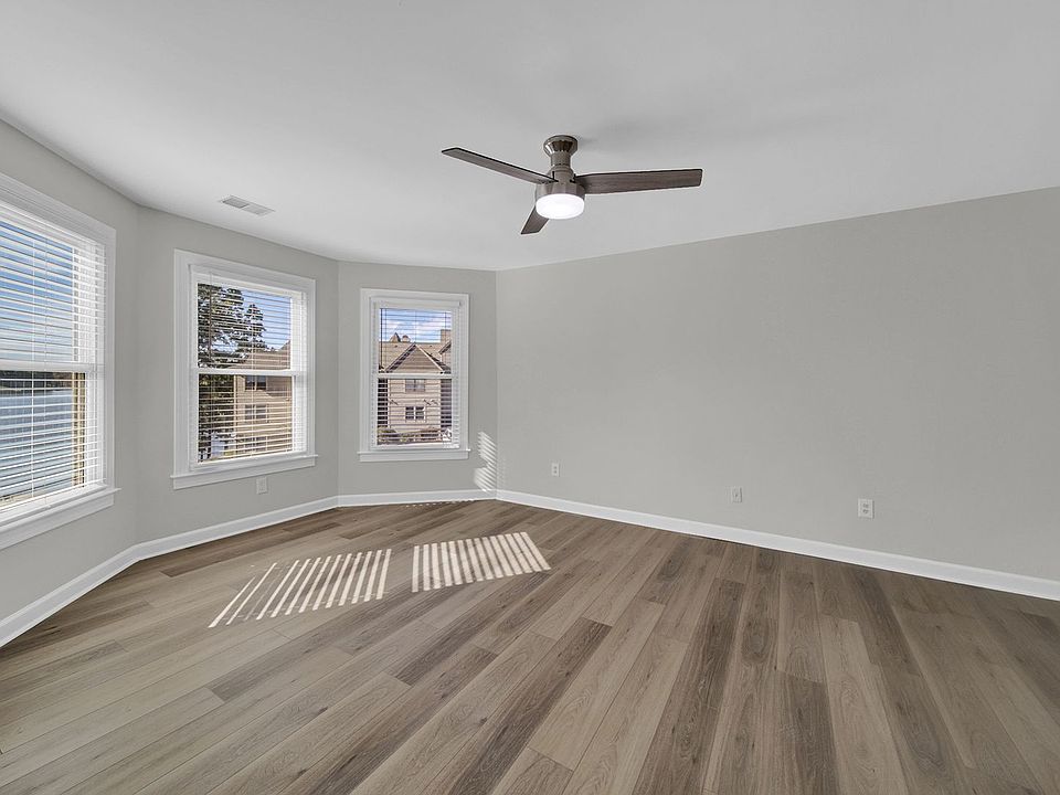 13824H Queens Harbor Rd, Charlotte, NC 28278 Zillow